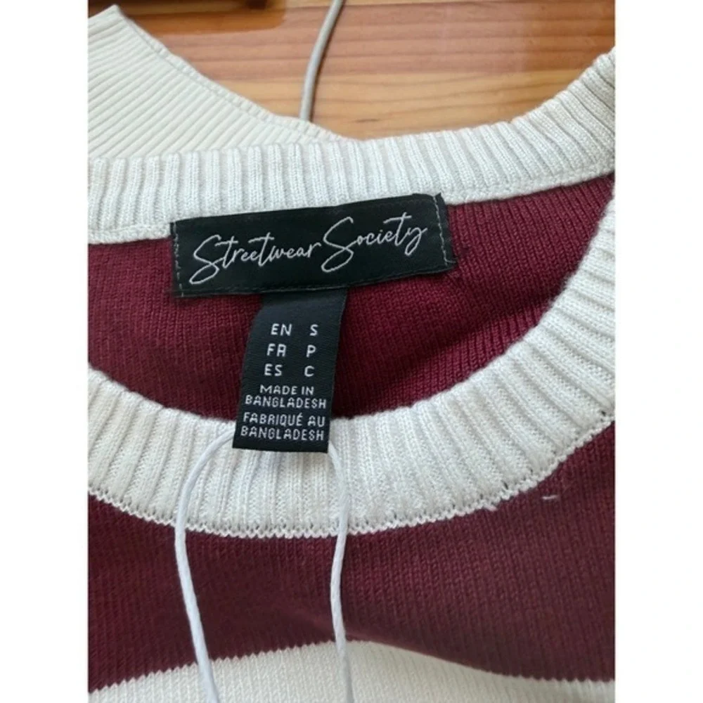 Streetwear Society Sweater – Maroon & White Striped Boxy/Cropped Fit Size Small - Picture 4 of 4